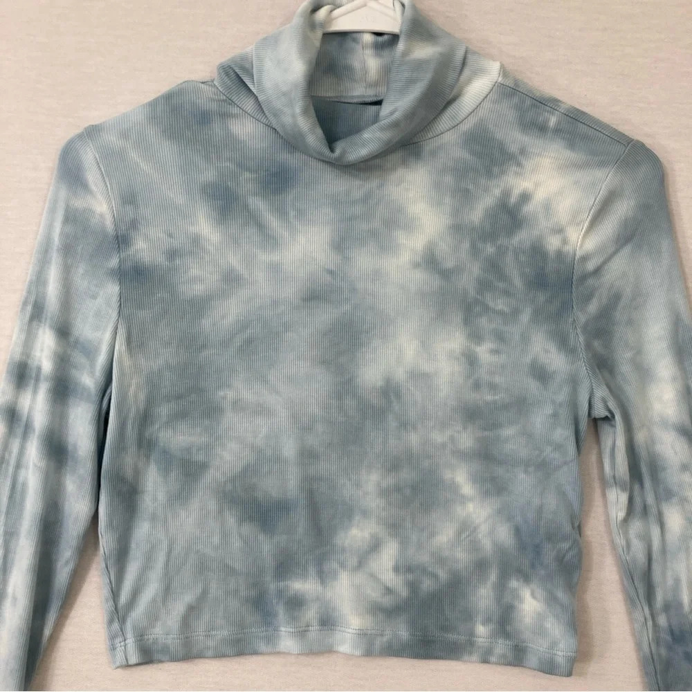 Sunday Best‎ Aritzia Blue Tie Dye Cowl Neck Long Sleeve Crop Top Medium - Picture 6 of 10